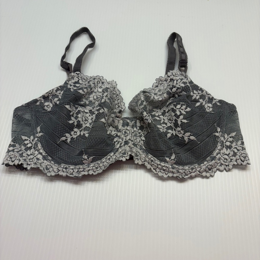 Wacoal Embrace Lace Underwire Women 34D Grey Floral Unlined Sheer 65191 Lingerie